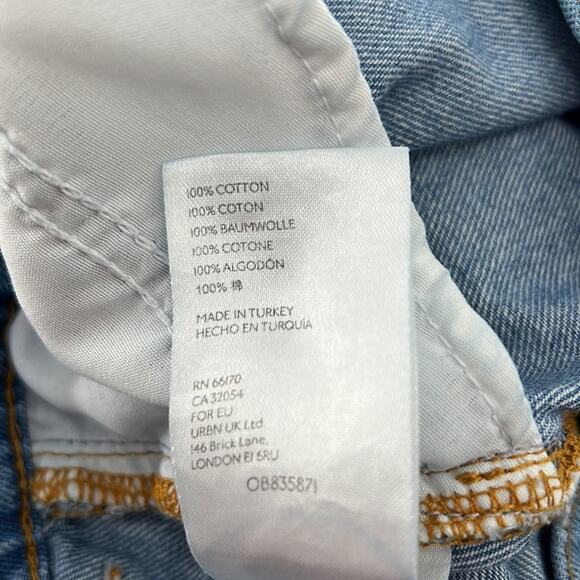 BDG Urban Outfitters Mom High Rise Distressed Jeans - 26 - Picture 4 of 8